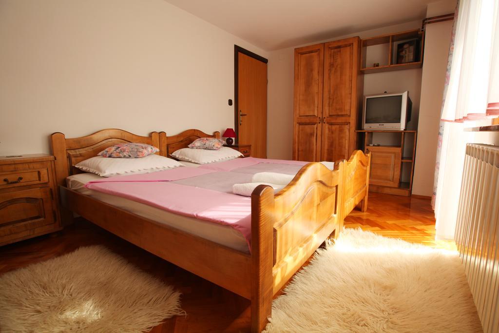 Rooms Markovic Otocac Room photo
